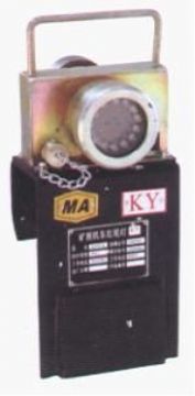 點(diǎn)擊查看詳細(xì)信息<br>標(biāo)題：DKY-4.8L礦用機(jī)車紅尾燈 閱讀次數(shù)：2497